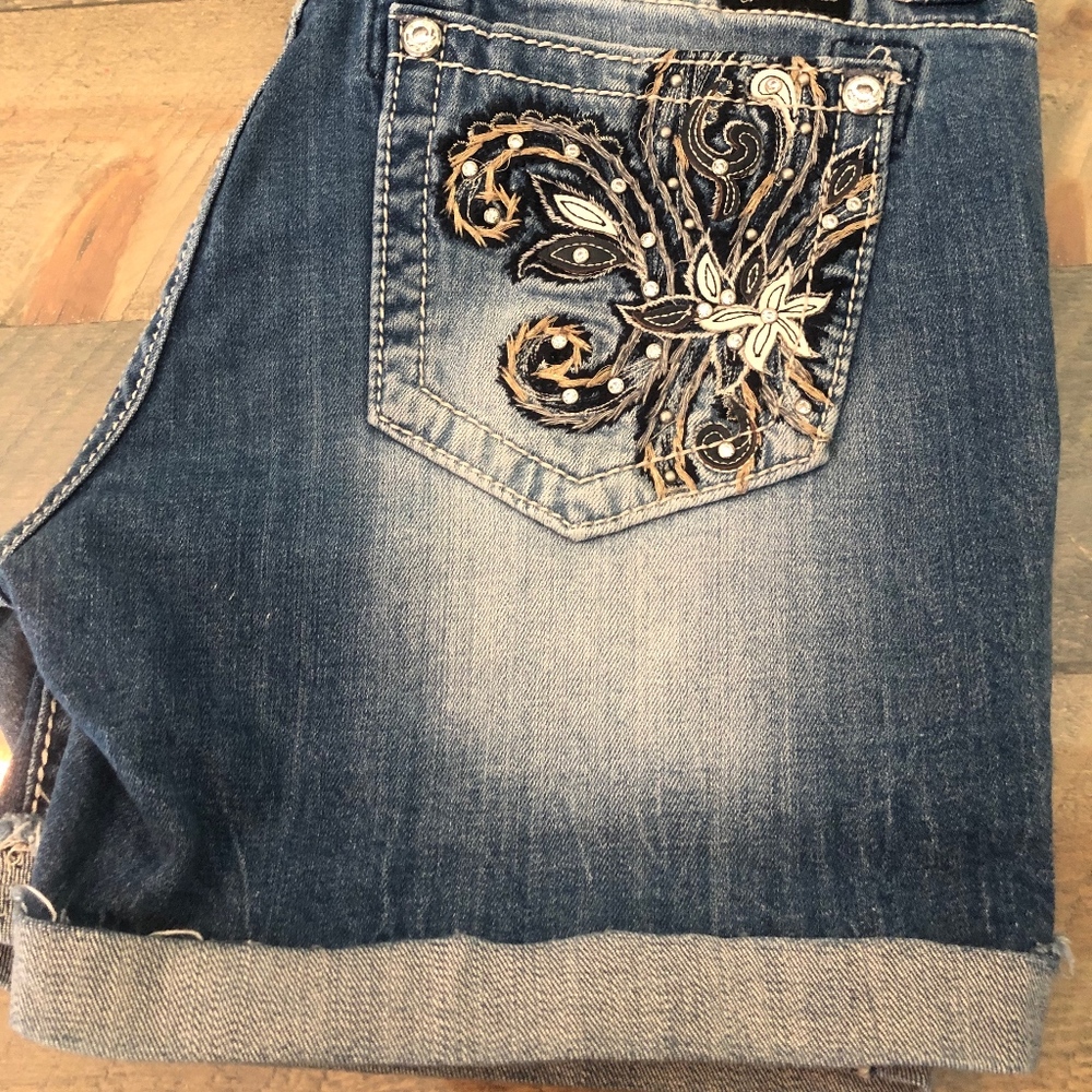 Miss Me Shorts